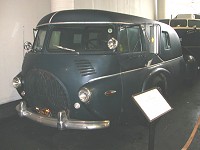 Curtiss Aerocar and custom White two rig. Click here for larger image.